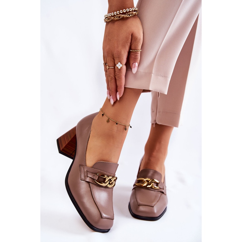 Leather Pumps With Chain Laura Messi 2514 Beige brown 1 Leather Pumps With Chain Laura Messi 2514 Beige brown 1