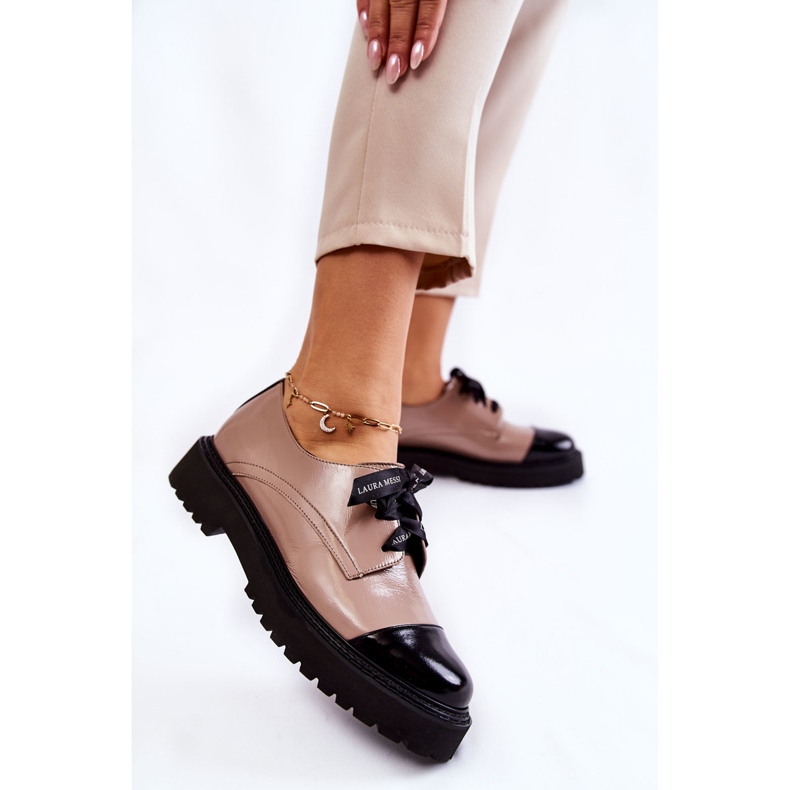 Lacquered Lace-up Shoes Laura Messi 2441 Beige brown 1