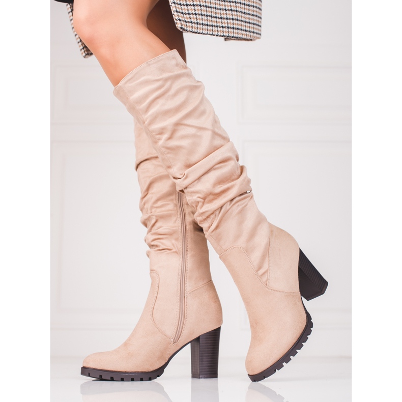 Women's suede boots on a post with a ruffled Vinceza upper beige 1 Women's suede boots on a post with a ruffled Vinceza upper beige 1