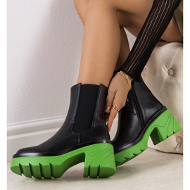 PA1 Black ankle boots on the green Torrela platform 1