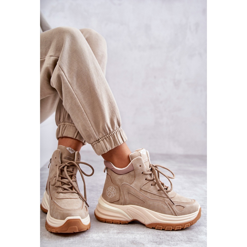 Hiking boots on the Lee Cooper LCJ-22-44-1352L Beige platform 3
