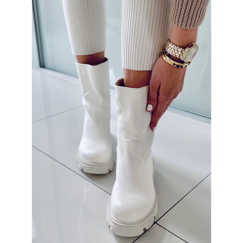 BM Stevens White straight ankle boots 2