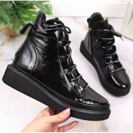 Leather lacquered insulated boots Artiker W HBH36 black 1 Leather lacquered insulated boots Artiker W HBH36 black 1