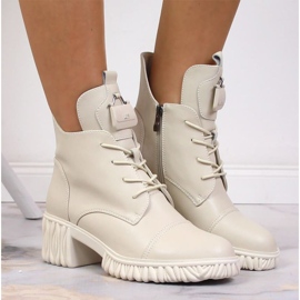 Leather boots on the post insulated Artiker W HBH39B beige 2