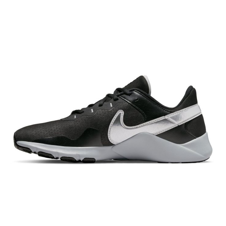 Nike Legend Essential 2 M CQ9356-008 shoe black silver 1 Nike Legend Essential 2 M CQ9356-008 shoe black silver 1