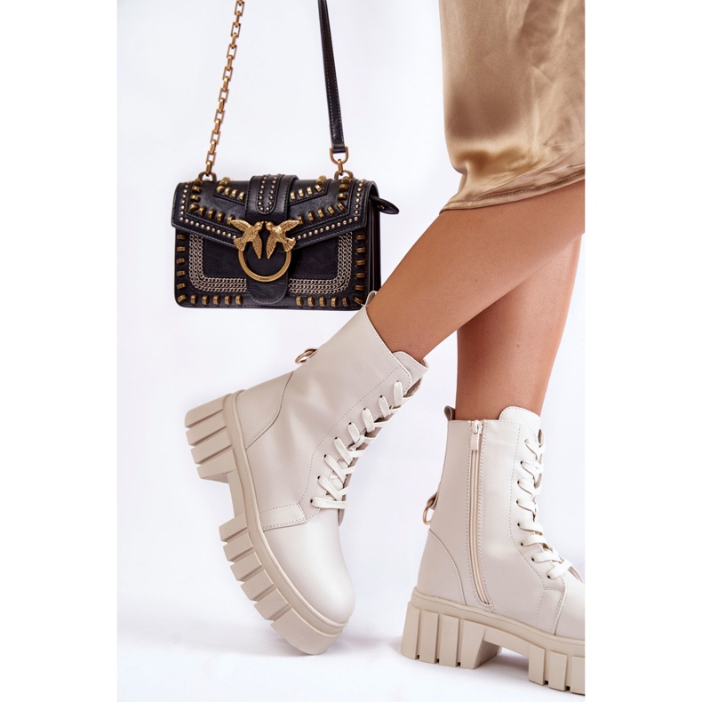 Sergio Leone Leather, insulated boots on a light beige Telisa platform 2