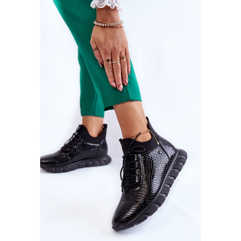 Vinceza Women's Light Slip-on Sneakers Black Soroco 2