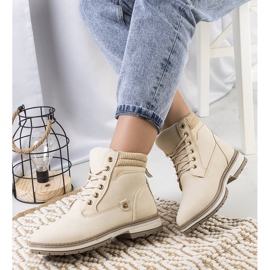 Beige women's Enines hiking boots 1