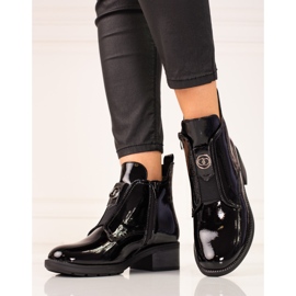 Patent leather women's flat ankle boots black 1