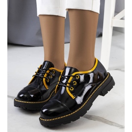 PA1 Black and yellow lacquered Kuzem shoes 1 PA1 Black and yellow lacquered Kuzem shoes 1