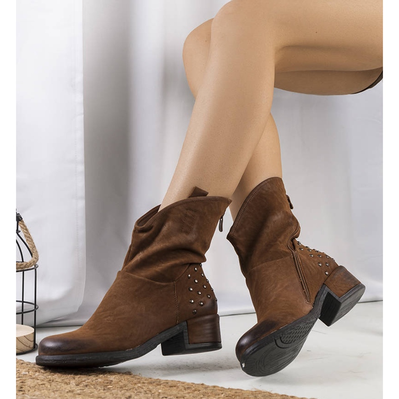 BM Camel boots from Fermis brown 1