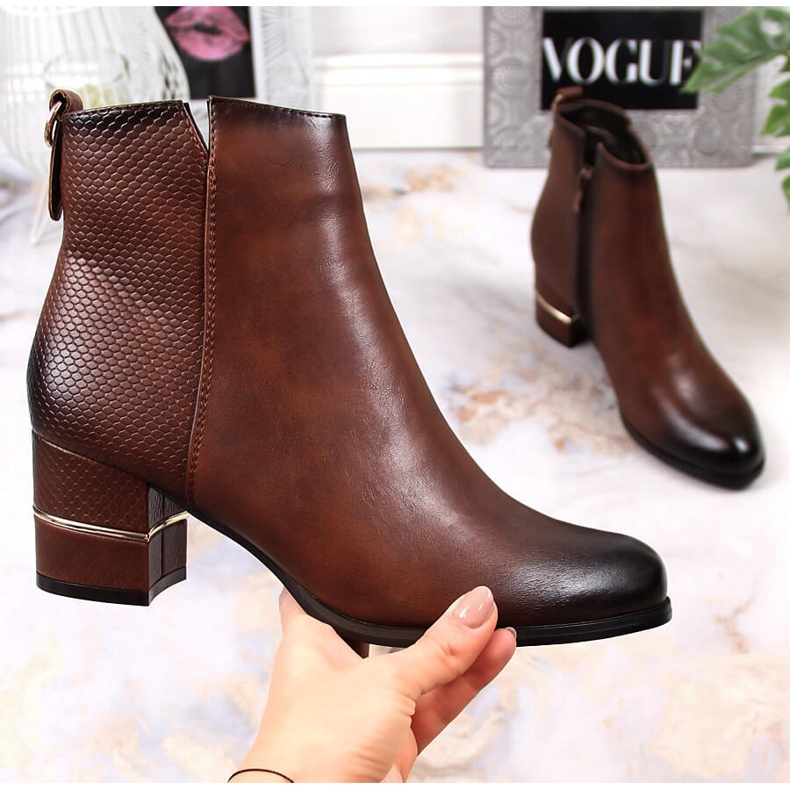 Women's Jodhpur boots on a brown insulated post M. Daszyński 1