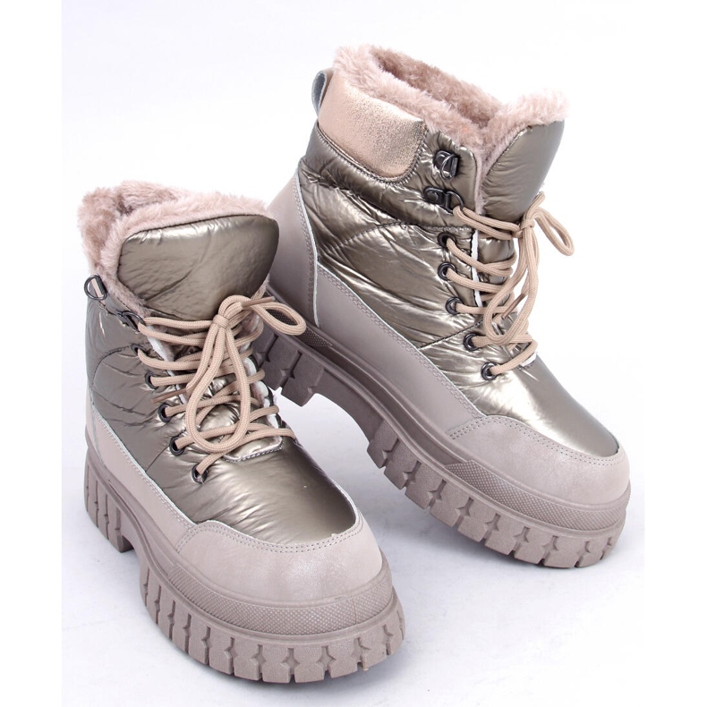 BM Women's Renn Khaki snow boots 1