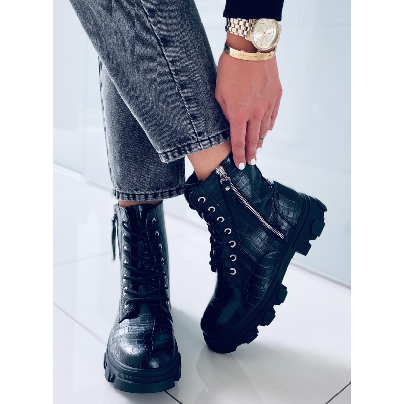 PA1 Will Black lace-up boots 2