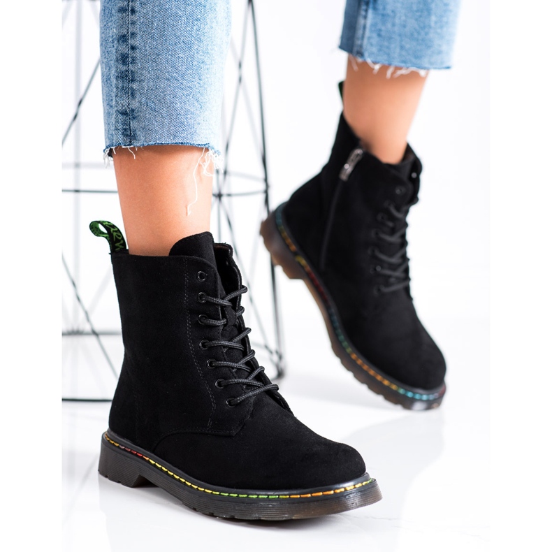 Weide Black Lace-up Boots 2