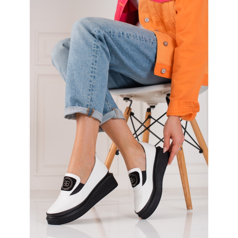 Leather women's Shelovet shoes white 1 Leather women's Shelovet shoes white 1