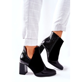 Women's leather boots on a black heel 4