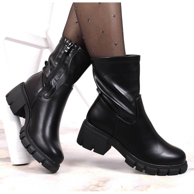 Jodhpur boots with high heels and an insulated platform Jezzi W JEZ379 black 1