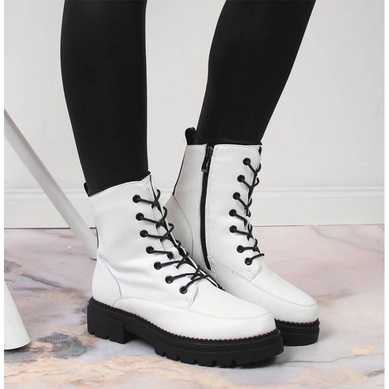 Laura La.Fi PMR23 insulated boots white 2