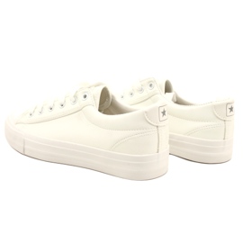 News Women's Sneakers White 21SP02-1200 8