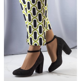 PA1 Black pumps with a belt from Norrie 1