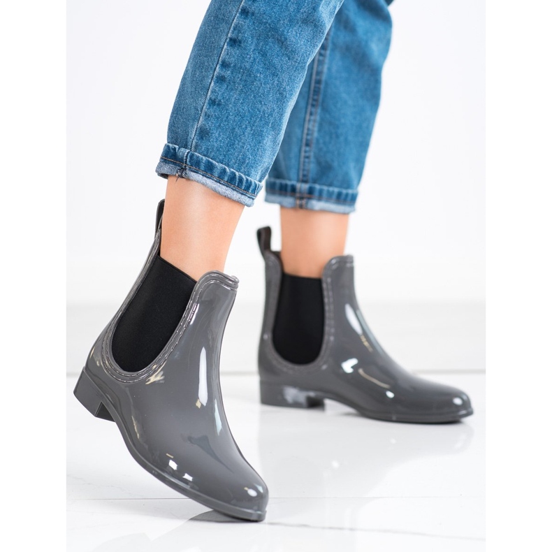 Shiny short rain boots grey 1