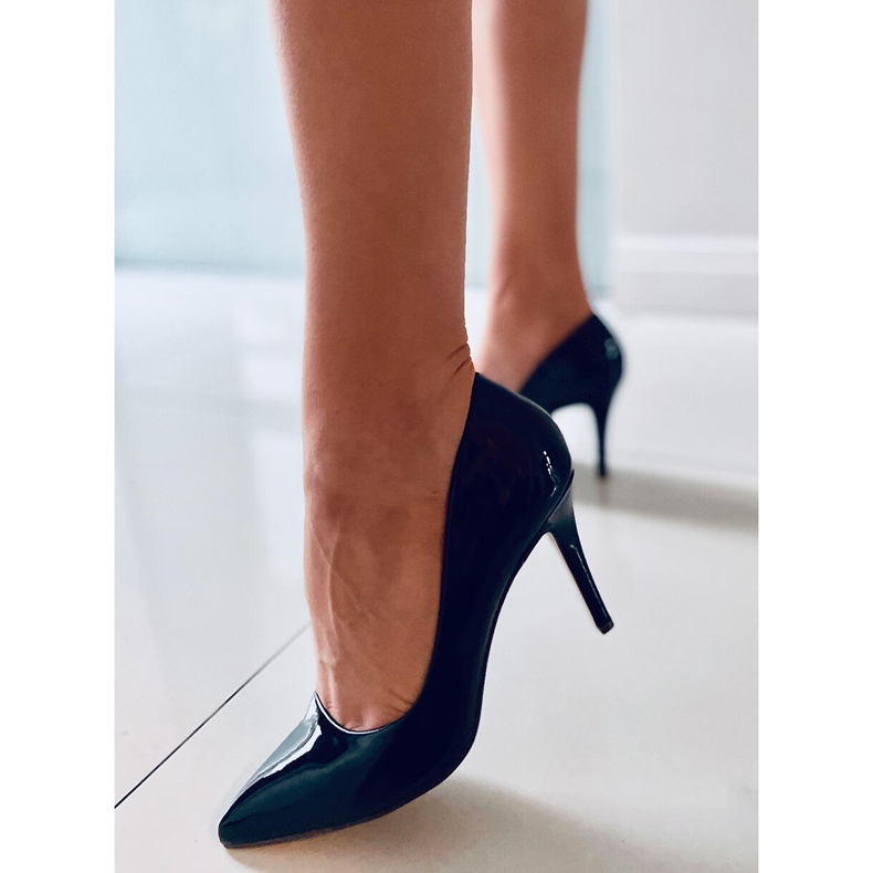 Pastel asymmetrical C26P Black heels 1