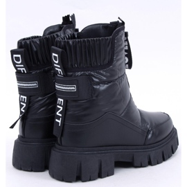 BM Insulated snow boots from Joanie Black 1
