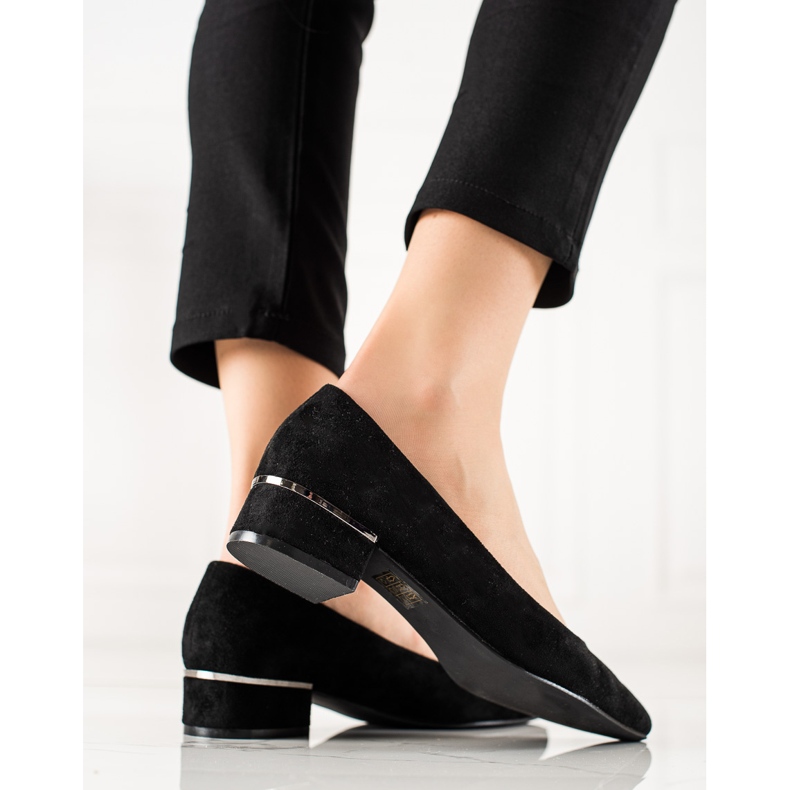 SHELOVET Classic pumps with low heels black 2