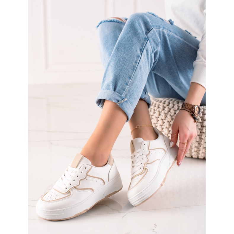 Weide Comfortable Casual Sneakers white 1