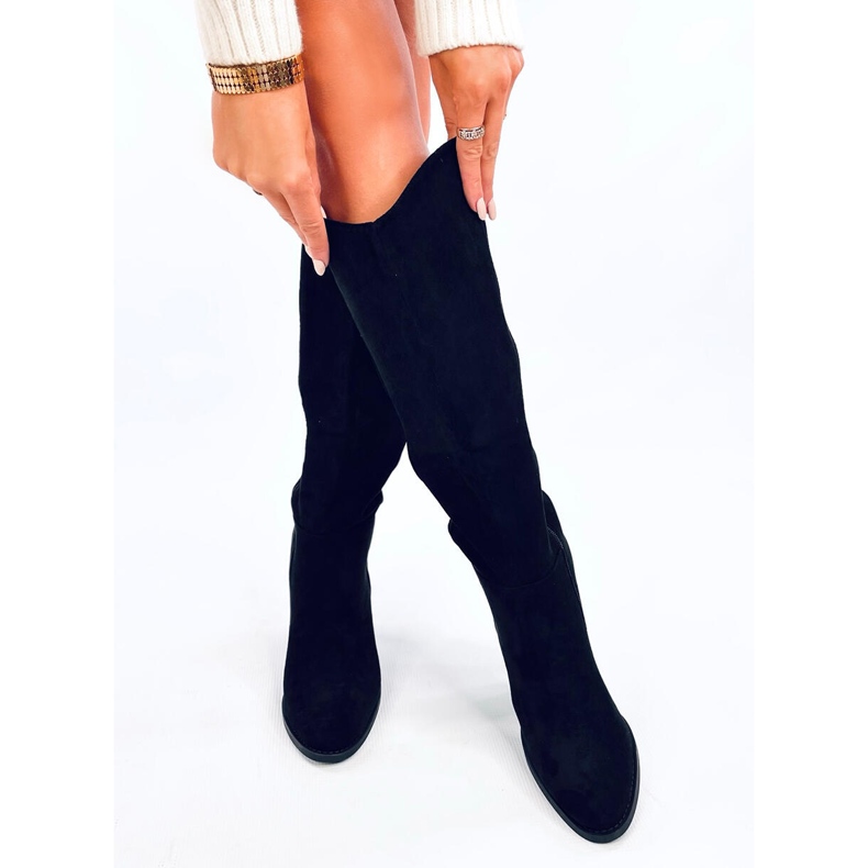 Classic boots from Margot Black 1