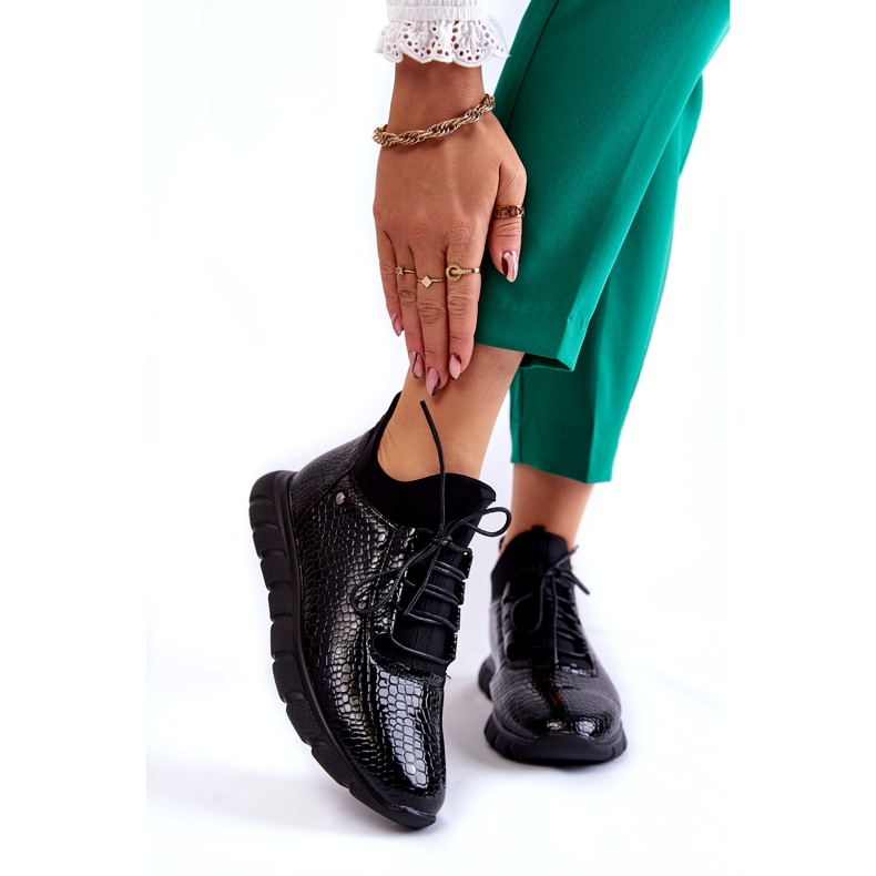 Vinceza Women's Light Slip-on Sneakers Black Soroco 1