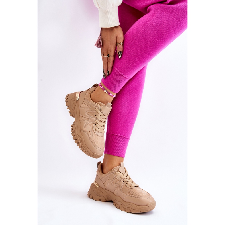 PG1 Classic Sport Shoes On A Dark Beige Bowie Platform 2