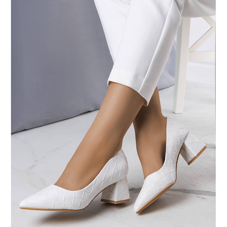 BM White heeled pumps from Migne 1