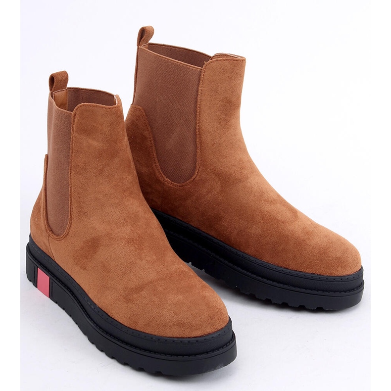 Chelsea boots on a high sole camel NS139P Camel brown 1