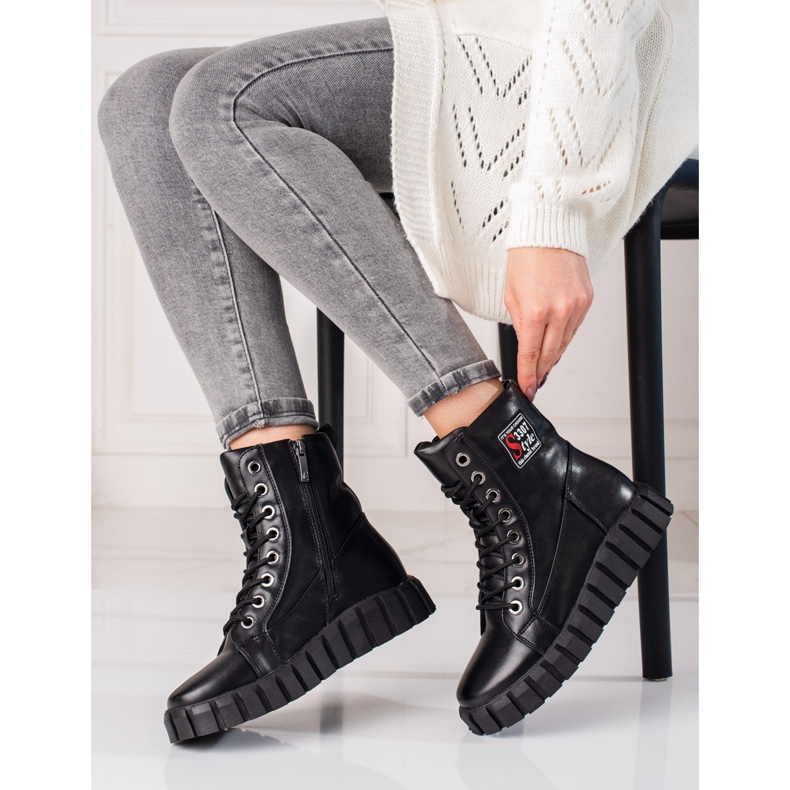 W. Potocki Women's workers on the Shelovet platform black 1