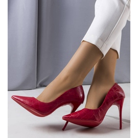 BM Fusteri red heels 1