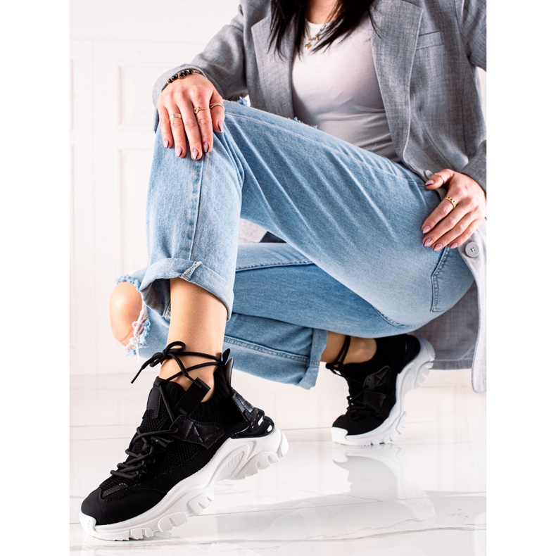 TRENDI Lace-up fashionable sneakers black 2