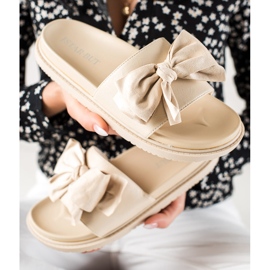 J. Star Platform slippers with a bow beige 1