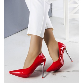 Xavier red lacquered pumps 1