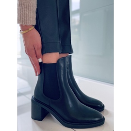 BM Classic Clea Black high-heeled boots 1