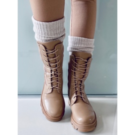 BM Workers with a Calling Khaki stretch upper beige brown 1