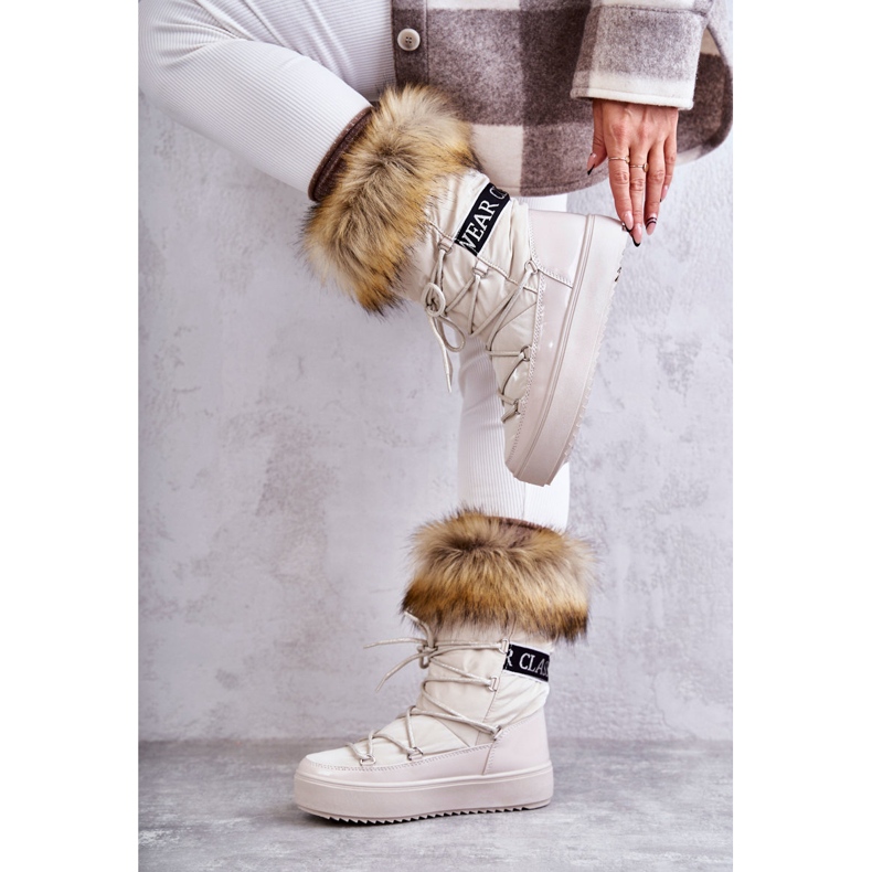 Women's beige laced snow boots 5 Women's beige laced snow boots 5