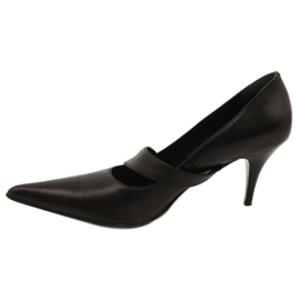Sala 9211 leather pumps black 1