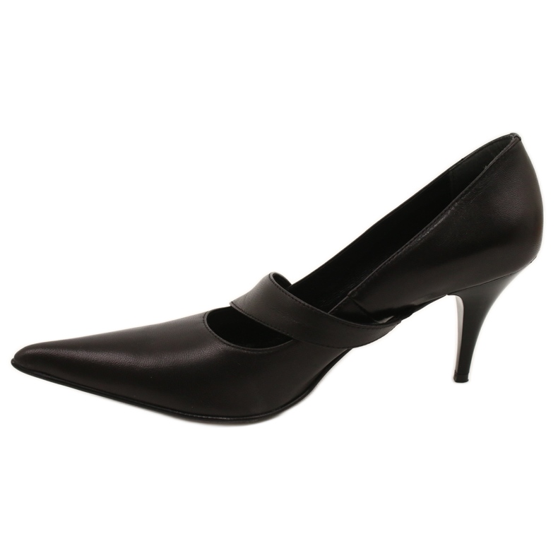 Sala 9211 leather pumps black 1