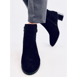 High-heeled boots from Cyndi Black Suede 1