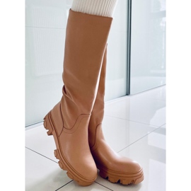 PA1 July Camel boots with chain beige 4