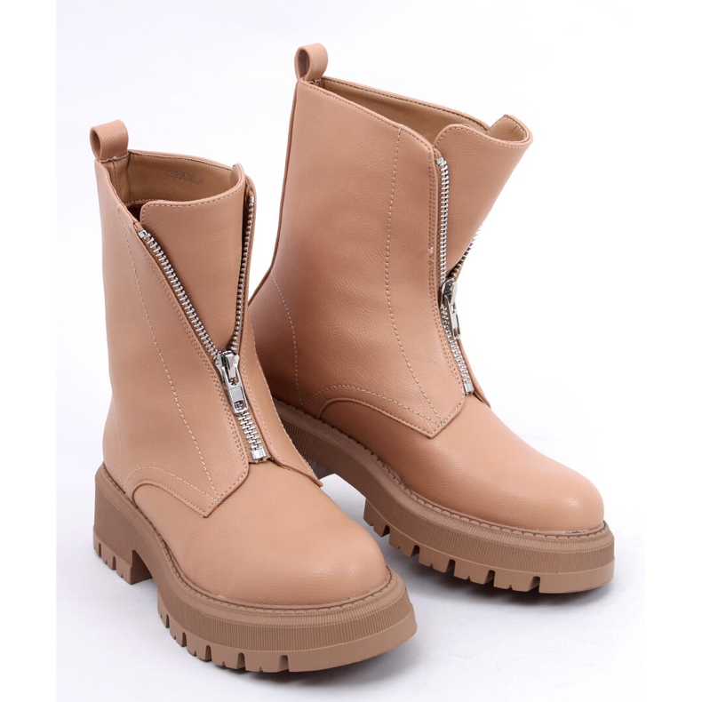 Laura Camel military boots beige 1