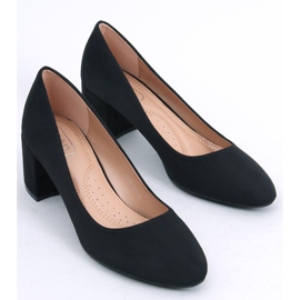 Low heel pumps from Louise Black 2