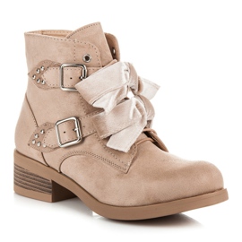 Ideal Shoes Boots with bows brown 1